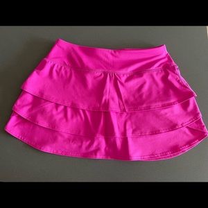 Athleta Swagger Skort magenta pink size S. Excellent condition.